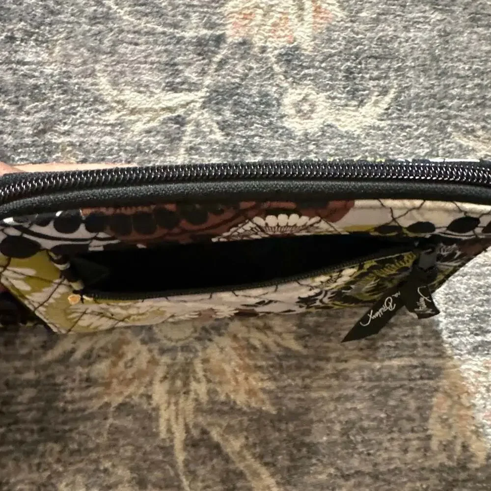 Vera Bradley Cocoa Moss Quilted Zip-Around Wristlet Wallet